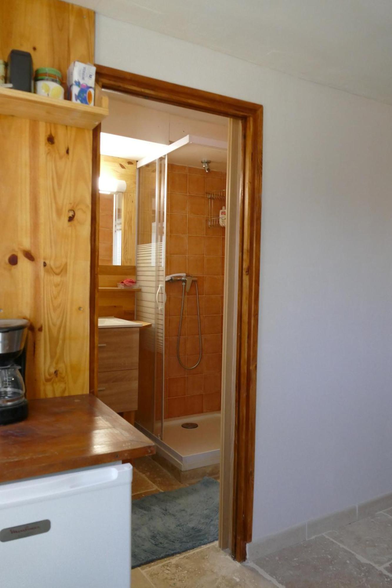 Bed and Breakfast Les Bois Rouges La Rochegiron Екстер'єр фото